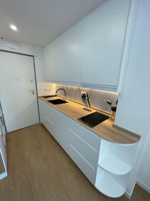 Glamour Suite Con Vistas Panoramicas Mar Y Montana Torremolinos Kültér fotó